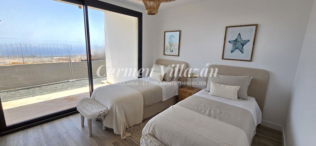 3 sypialnia Apartament na sprzedaż w Caleta de Fuste z basenem - 290 000 € (Ref: 9164793)