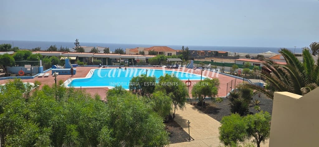 1 bedroom Apartment for sale in Costa de Antigua with pool - € 100,000 (Ref: 9199929)