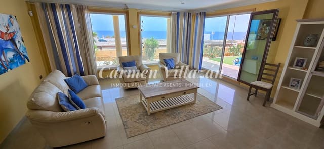 5 quarto Moradia para venda em Caleta de Fuste, Antigua com piscina garagem - 1 300 000 € (Ref: 9199930)