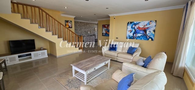 5 quarto Moradia para venda em Caleta de Fuste, Antigua com piscina garagem - 1 300 000 € (Ref: 9199930)