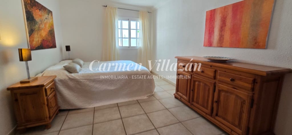 3 soverom Villa til salgs i Caleta de Fuste med garasje - € 680 000 (Ref: 9241162)