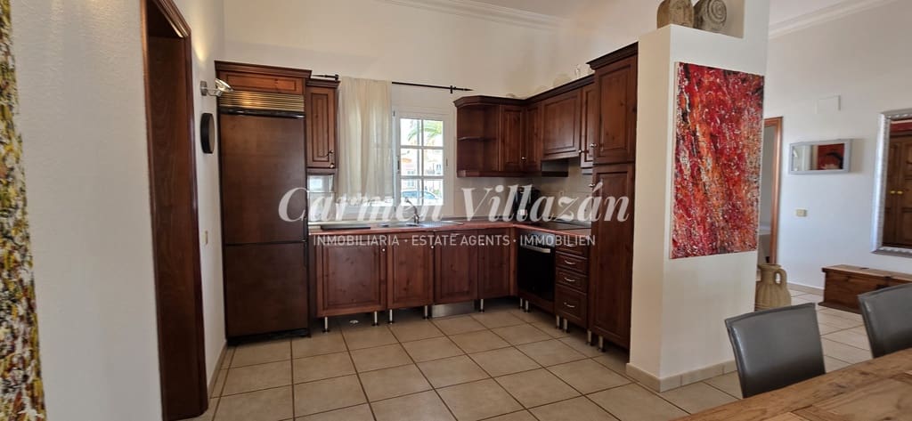 3 soverom Villa til salgs i Caleta de Fuste med garasje - € 680 000 (Ref: 9241162)