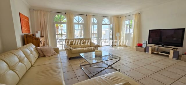 3 soverom Villa til salgs i Caleta de Fuste, Antigua med garasje - € 680 000 (Ref: 9241162)