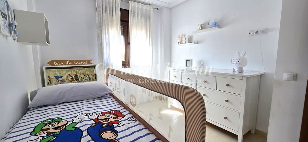 4 slaapkamer Huis te koop in Antigua met garage - € 289.000 (Ref: 9279745)