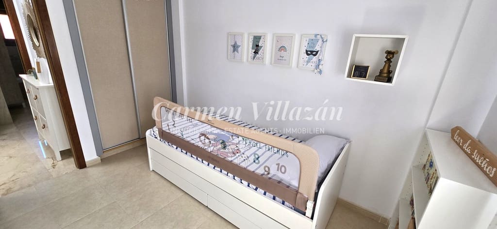 4 slaapkamer Huis te koop in Antigua met garage - € 289.000 (Ref: 9279745)