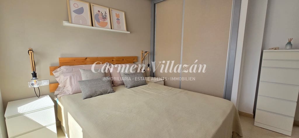 4 slaapkamer Huis te koop in Antigua met garage - € 289.000 (Ref: 9279745)