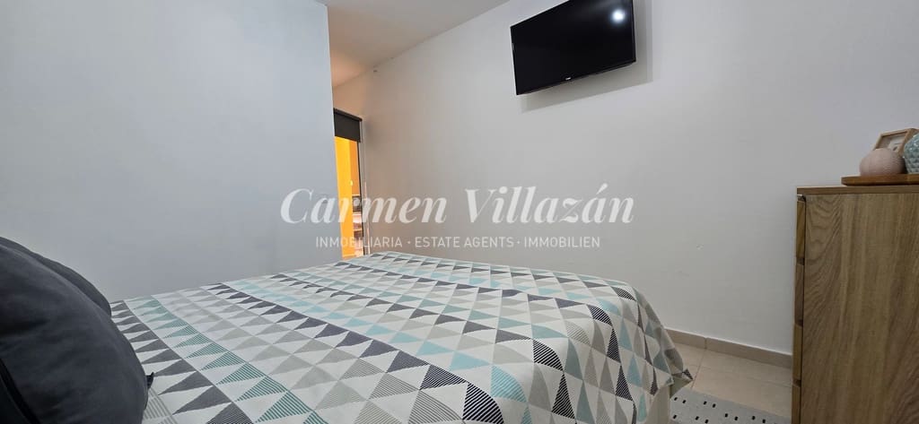 4 slaapkamer Huis te koop in Antigua met garage - € 289.000 (Ref: 9279745)