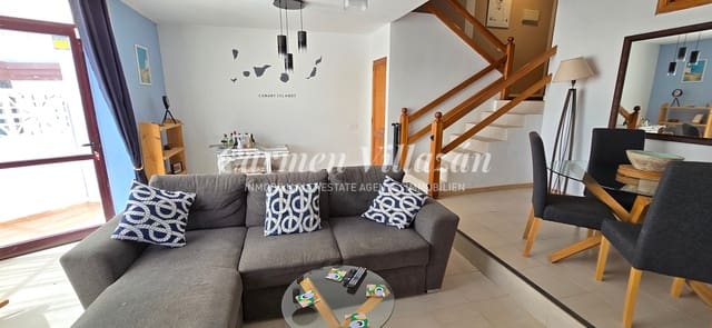 4 bedroom Apartment for sale in Caleta de Fuste, Antigua with pool - € 250,000 (Ref: 9293943)