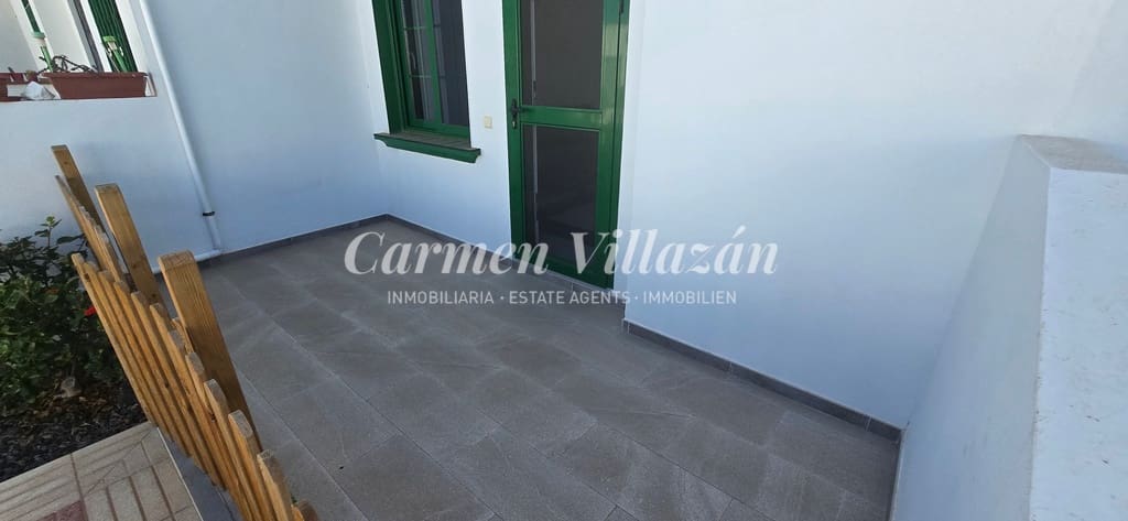 1 makuuhuone Bungalow myytävänä paikassa Costa de Antigua mukana uima-altaan - 139 000 € (Ref: 9301782)