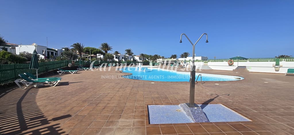 1 makuuhuone Bungalow myytävänä paikassa Costa de Antigua mukana uima-altaan - 139 000 € (Ref: 9301782)