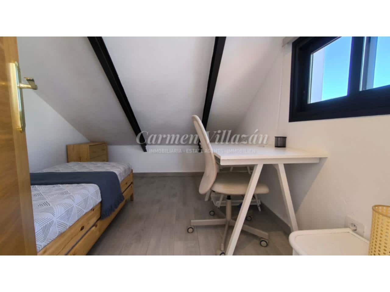 4 bedroom Townhouse for sale in Corralejo with pool - € 365,000 (Ref: 9325233)