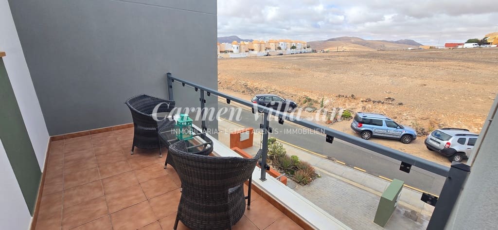 3 sypialnia Apartament na sprzedaż w Caleta de Fuste z basenem - 285 000 € (Ref: 9332743)