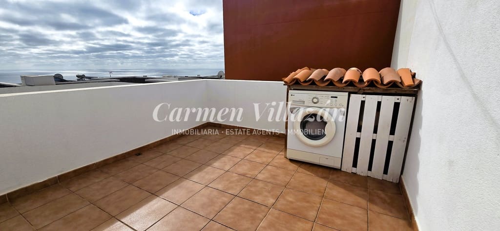 3 sypialnia Apartament na sprzedaż w Caleta de Fuste z basenem - 285 000 € (Ref: 9332743)