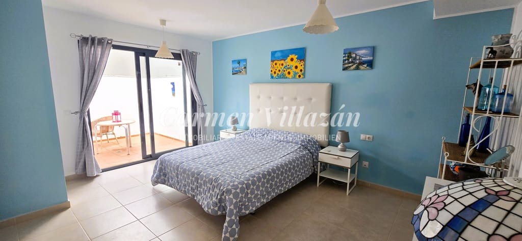 3 sypialnia Apartament na sprzedaż w Caleta de Fuste z basenem - 285 000 € (Ref: 9332743)