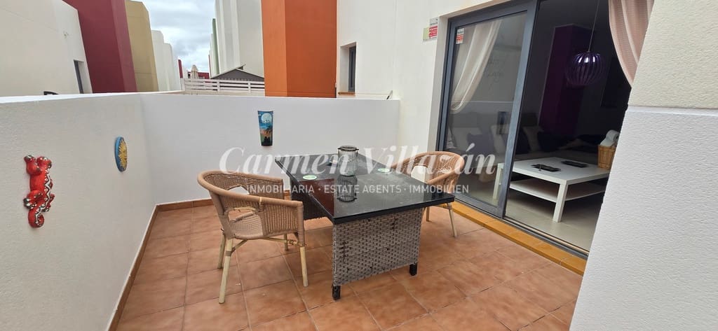 3 sypialnia Apartament na sprzedaż w Caleta de Fuste z basenem - 285 000 € (Ref: 9332743)