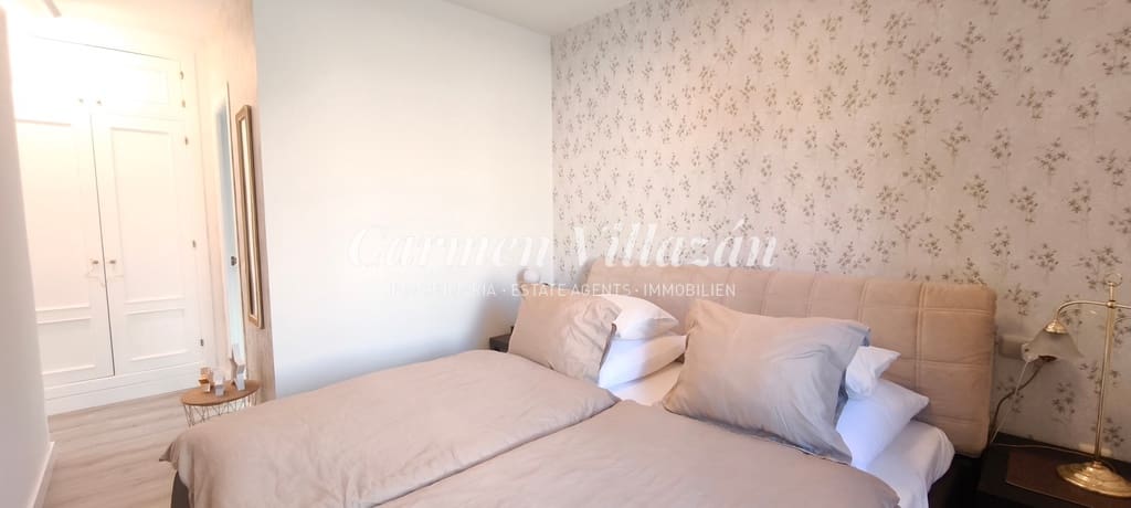 3 sypialnia Willa na sprzedaż w Corralejo z basenem - 355 000 € (Ref: 9338576)