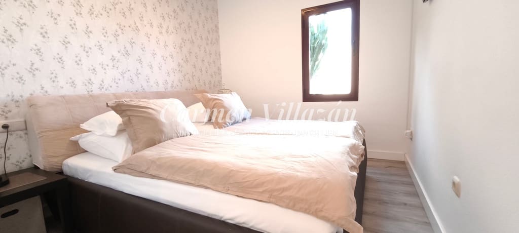 3 sypialnia Willa na sprzedaż w Corralejo z basenem - 355 000 € (Ref: 9338576)