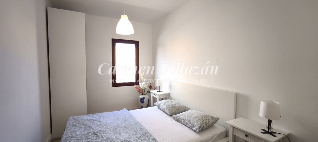 3 sypialnia Willa na sprzedaż w Corralejo z basenem - 355 000 € (Ref: 9338576)