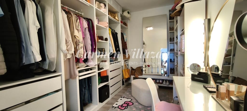 3 sypialnia Willa na sprzedaż w Corralejo z basenem - 355 000 € (Ref: 9338576)