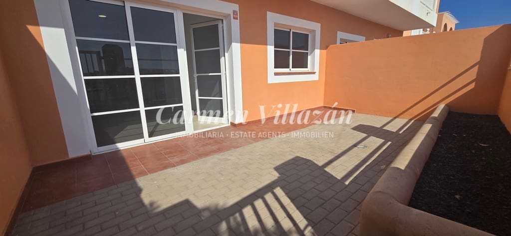 2 sypialnia Apartament na sprzedaż w Caleta de Fuste z basenem - 175 000 € (Ref: 9343590)