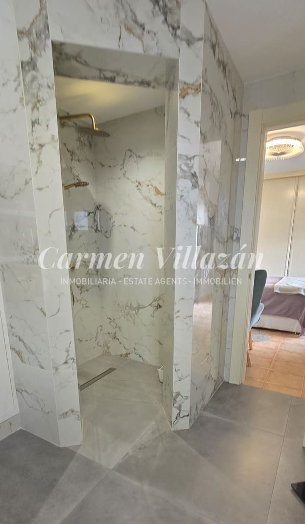 4 quarto Moradia para venda em Caleta de Fuste com piscina - 660 000 € (Ref: 9349996)