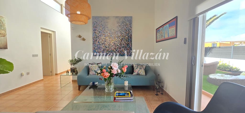 4 quarto Moradia para venda em Caleta de Fuste com piscina - 660 000 € (Ref: 9349996)