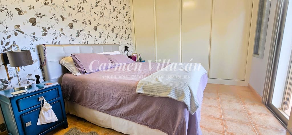 4 quarto Moradia para venda em Caleta de Fuste com piscina - 660 000 € (Ref: 9349996)