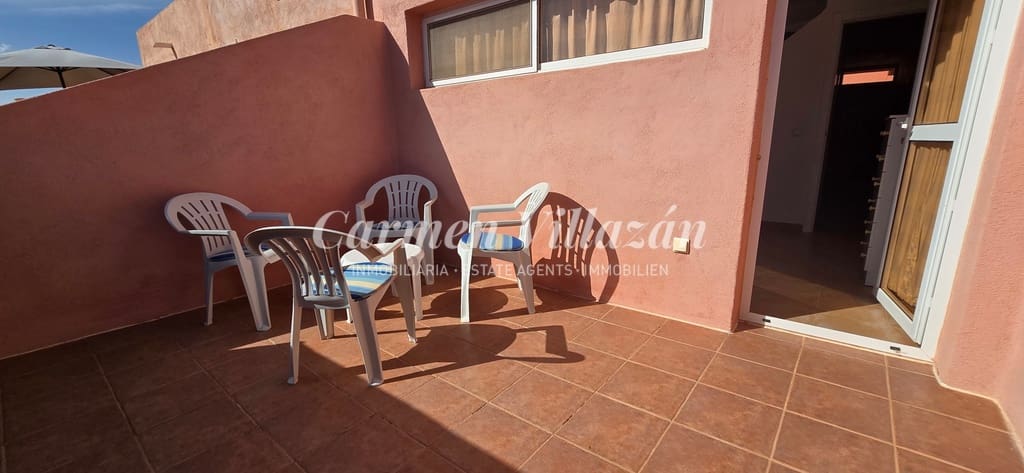 3 soverom Hus til salgs i Costa de Antigua med svømmebasseng - € 170 000 (Ref: 9383538)