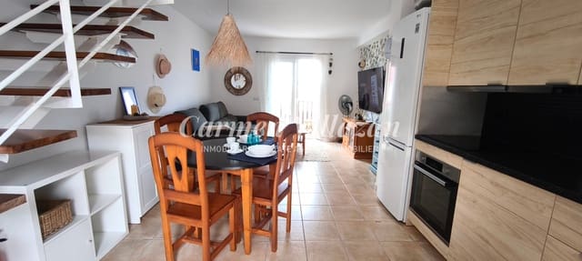 2 sovrum Hus till salu i Costa de Antigua, Antigua med pool garage - 175 000 € (Ref: 9395309)