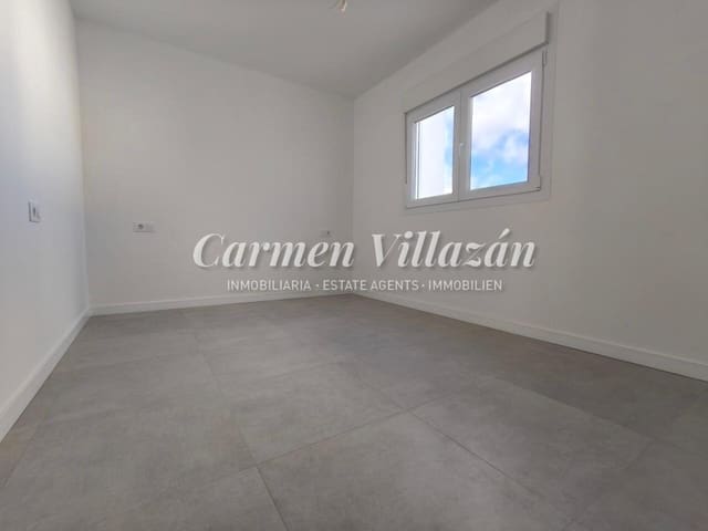 3 bedroom Townhouse for sale in El Matorral, Puerto del Rosario - € 250,000 (Ref: 9409878)