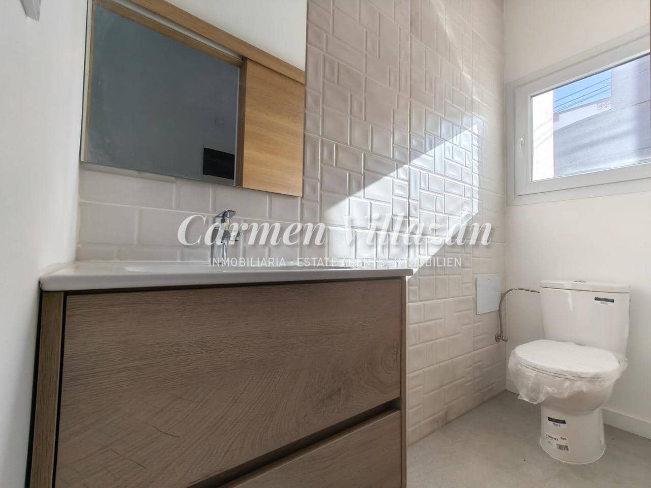 3 bedroom Townhouse for sale in El Matorral - € 250,000 (Ref: 9409878)