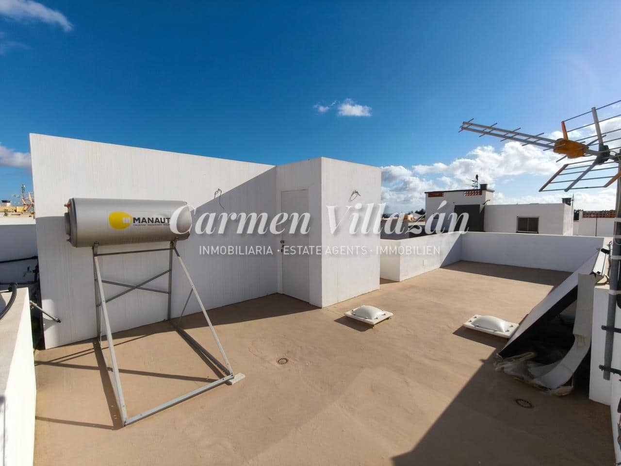 3 bedroom Townhouse for sale in El Matorral - € 250,000 (Ref: 9409878)