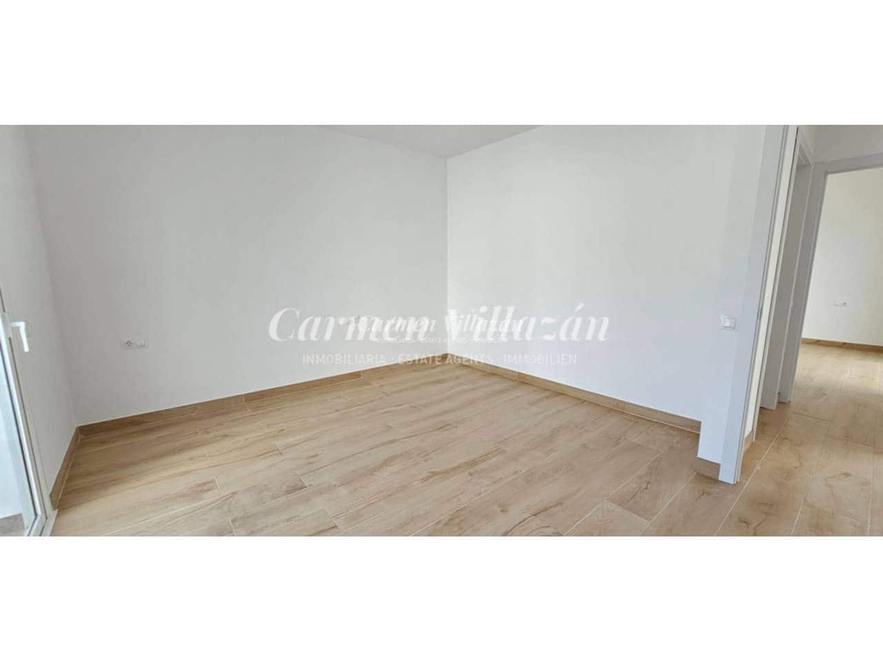 Chalet de 3 habitaciones en Gran Tarajal en venta - 328.000 € (Ref: 9480600)