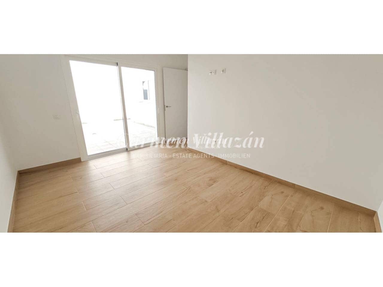 Chalet de 3 habitaciones en Gran Tarajal en venta - 328.000 € (Ref: 9480600)