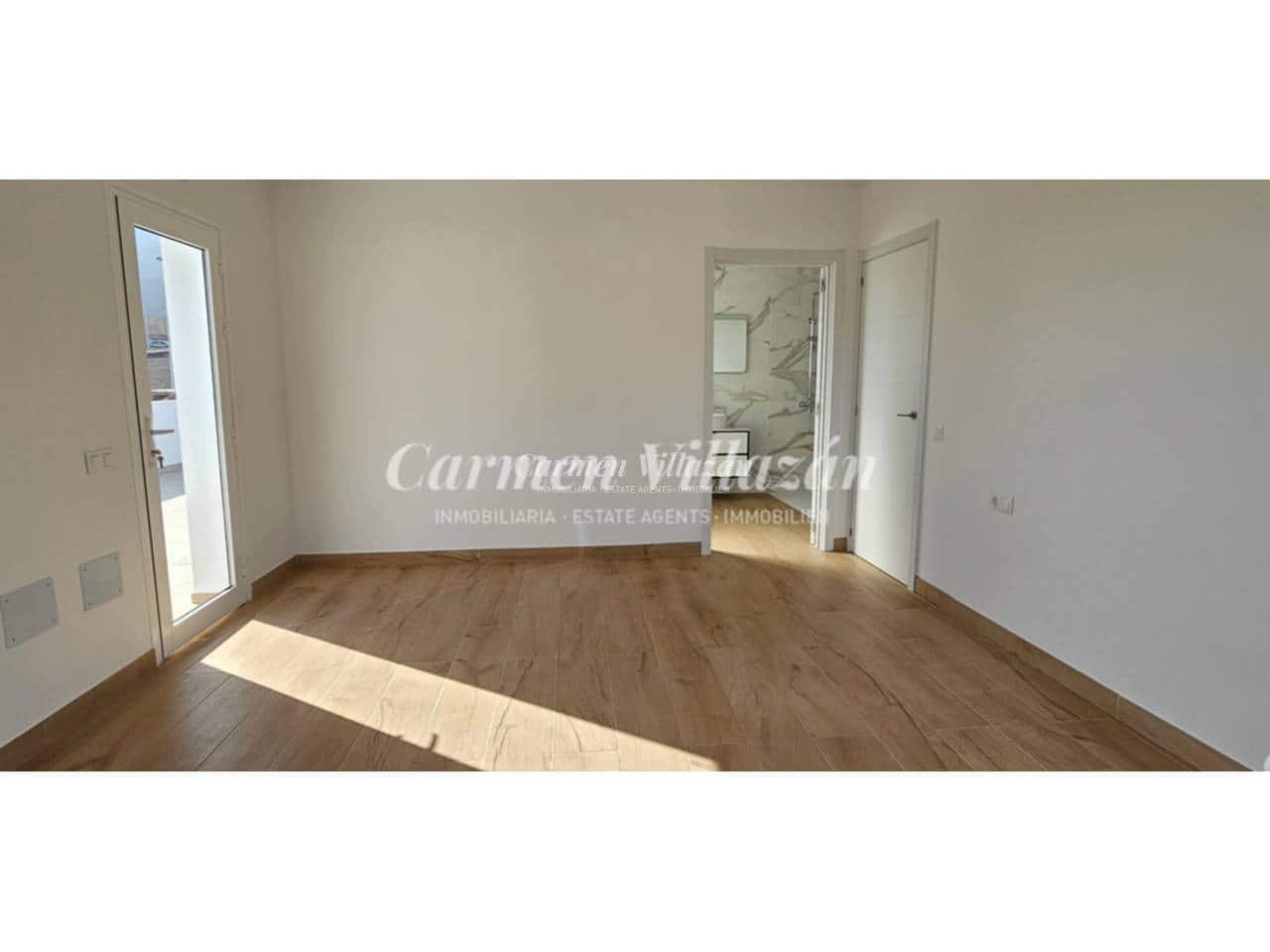 Chalet de 3 habitaciones en Gran Tarajal en venta - 328.000 € (Ref: 9480600)