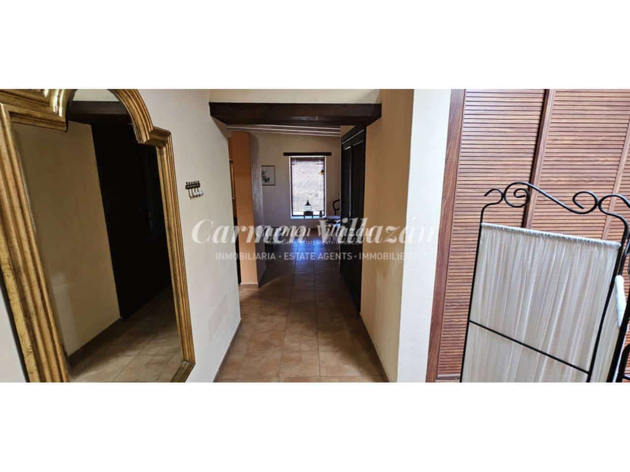 Chalet de 2 habitaciones en Tuineje en venta con piscina garaje - 395.000 € (Ref: 9480602)