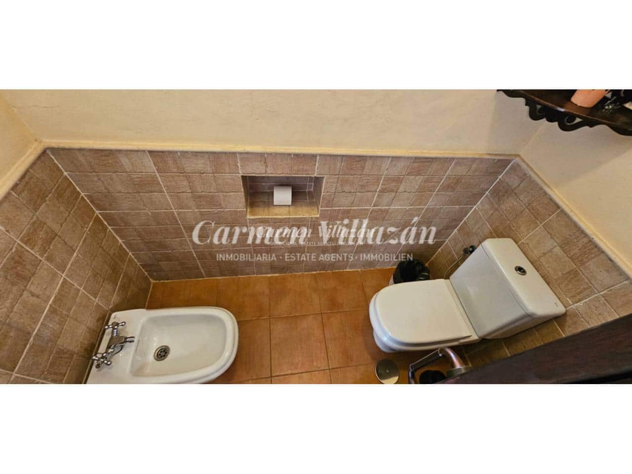 Chalet de 2 habitaciones en Tuineje en venta con piscina garaje - 395.000 € (Ref: 9480602)