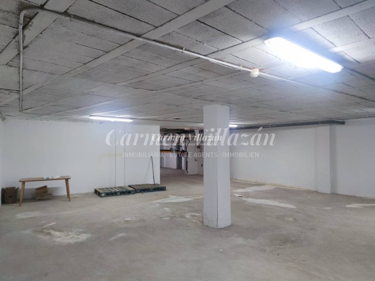 Erhverv til salg i Corralejo med garage - € 65.000 (Ref: 9480603)