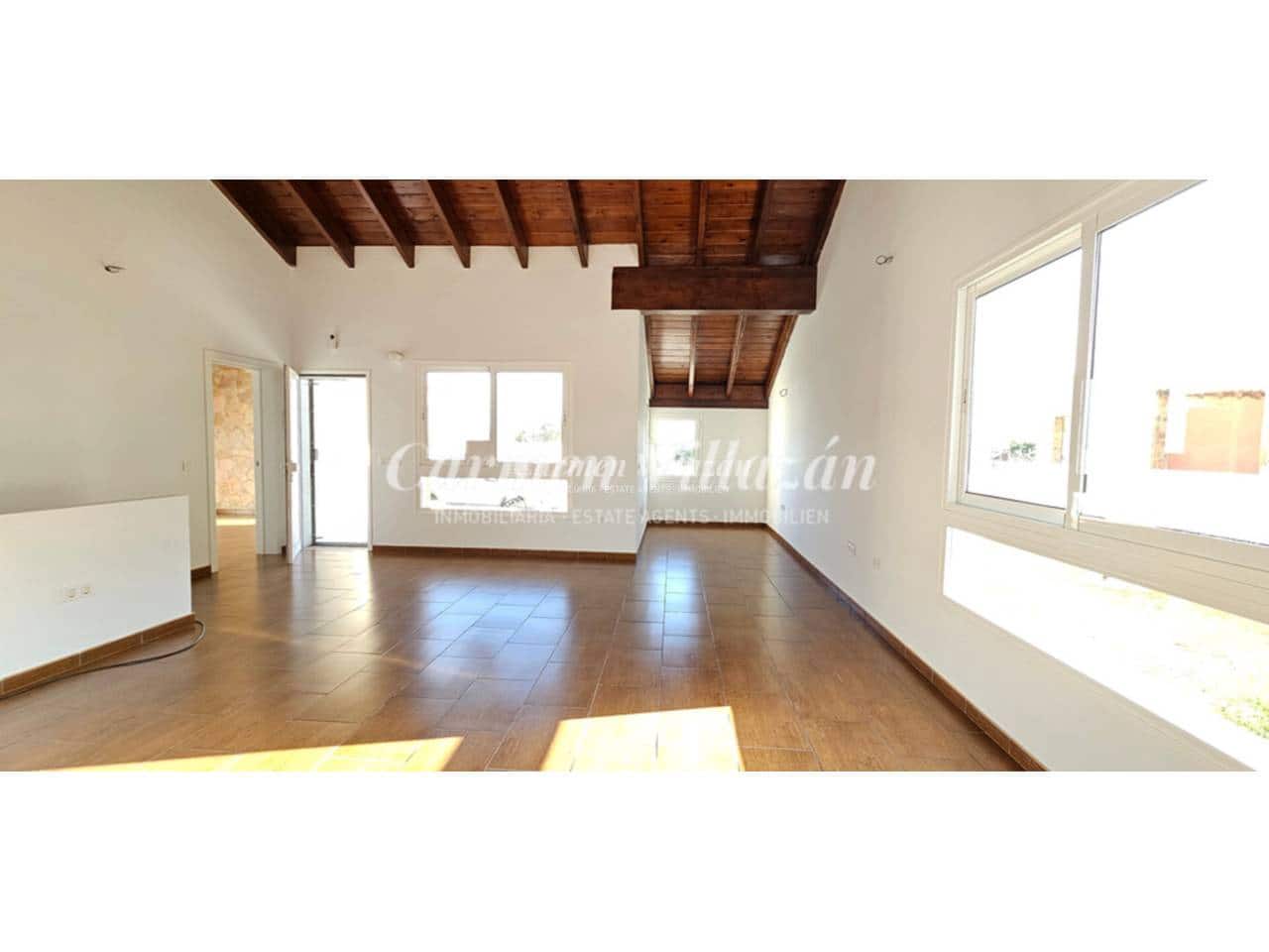 Chalet de 3 habitaciones en Triquivijate en venta - 310.000 € (Ref: 9480605)