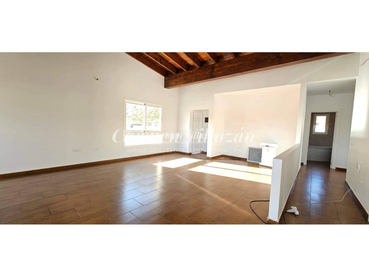 Chalet de 3 habitaciones en Triquivijate en venta - 310.000 € (Ref: 9480605)