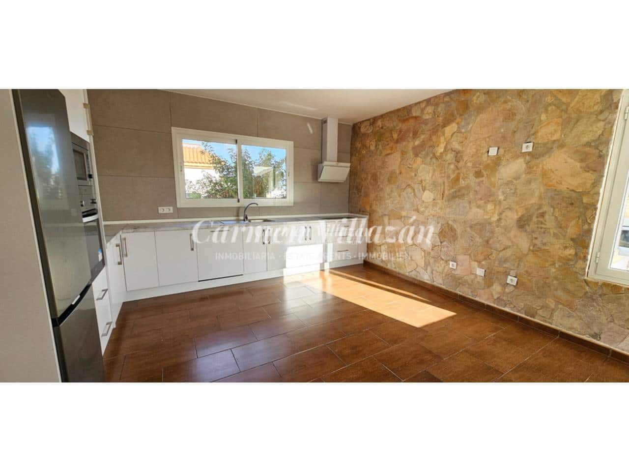 Chalet de 3 habitaciones en Triquivijate en venta - 310.000 € (Ref: 9480605)