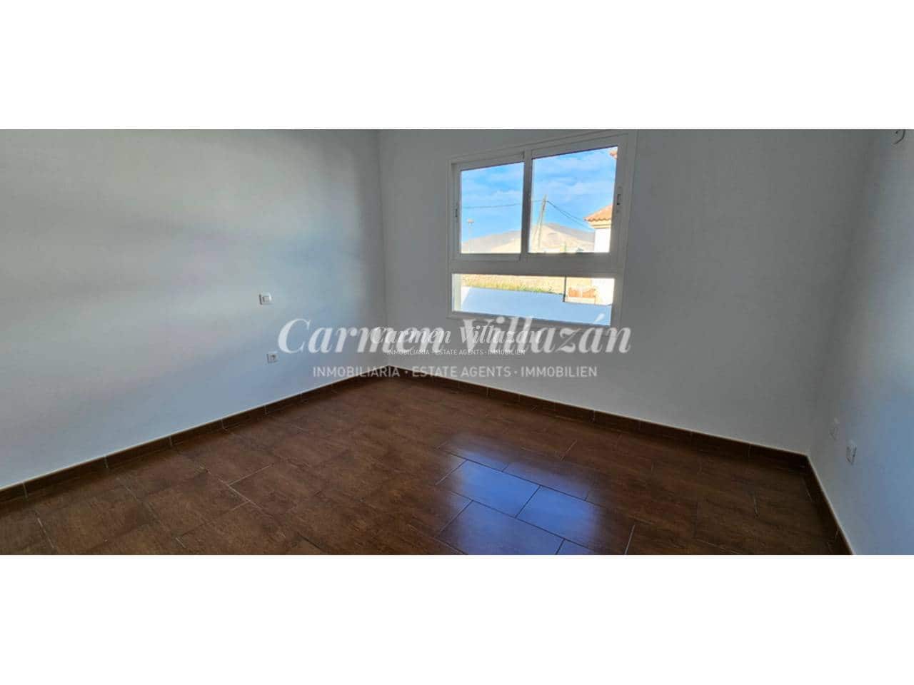 Chalet de 3 habitaciones en Triquivijate en venta - 310.000 € (Ref: 9480605)