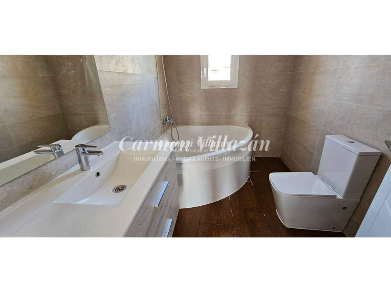 Chalet de 3 habitaciones en Triquivijate en venta - 310.000 € (Ref: 9480605)