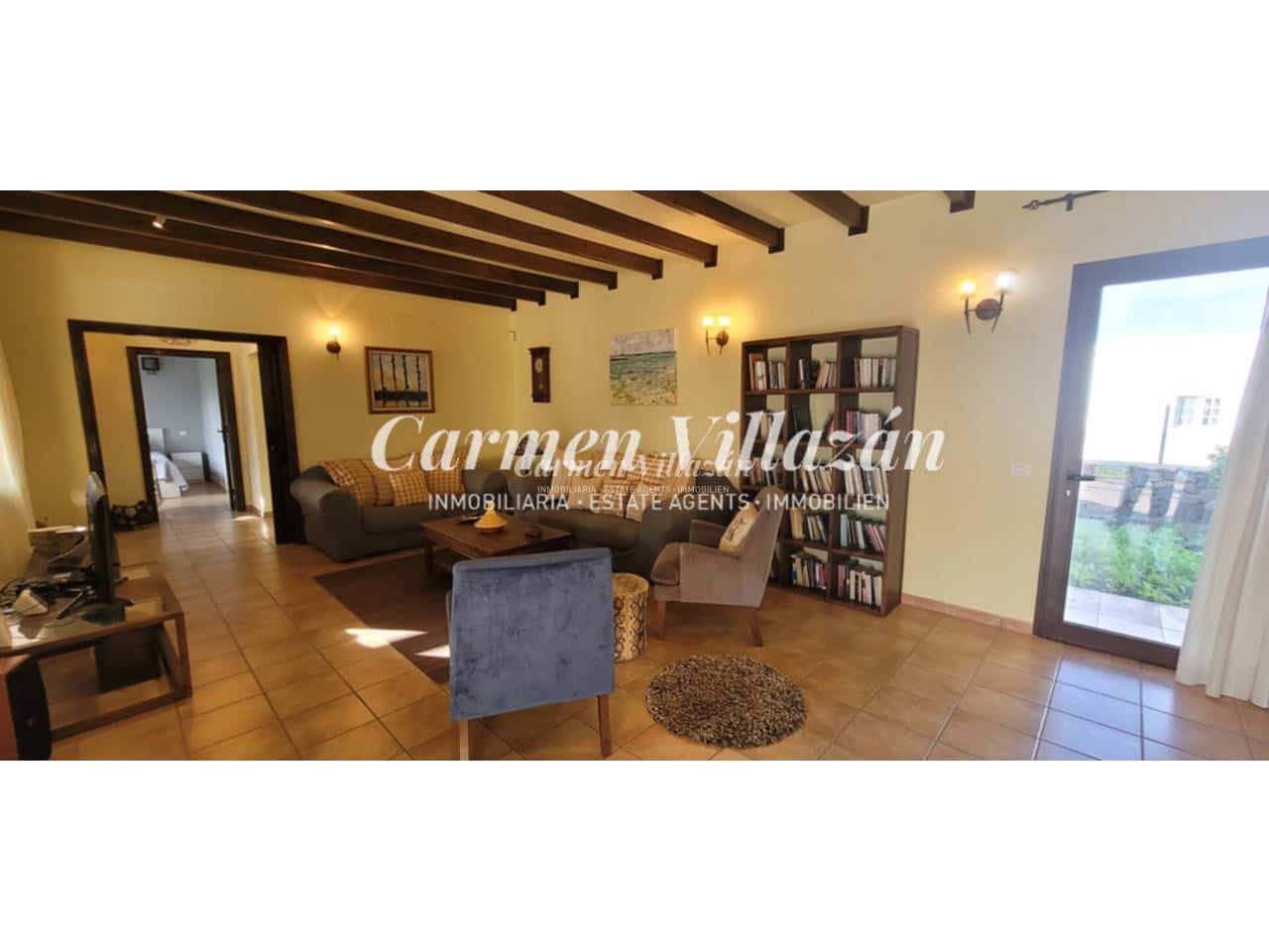 Chalet de 5 habitaciones en Lajares en venta con piscina garaje - 850.000 € (Ref: 9480606)