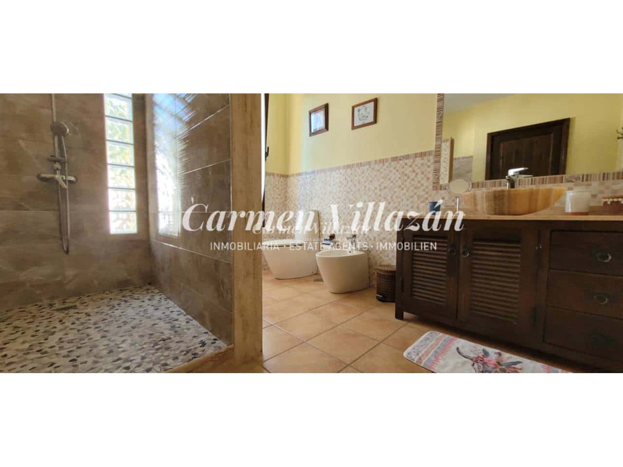 Chalet de 5 habitaciones en Lajares en venta con piscina garaje - 850.000 € (Ref: 9480606)