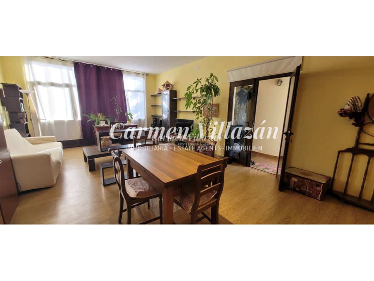 Chalet de 5 habitaciones en Lajares en venta con piscina garaje - 850.000 € (Ref: 9480606)