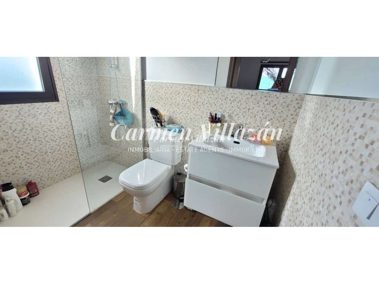 Chalet de 5 habitaciones en Lajares en venta con piscina garaje - 850.000 € (Ref: 9480606)