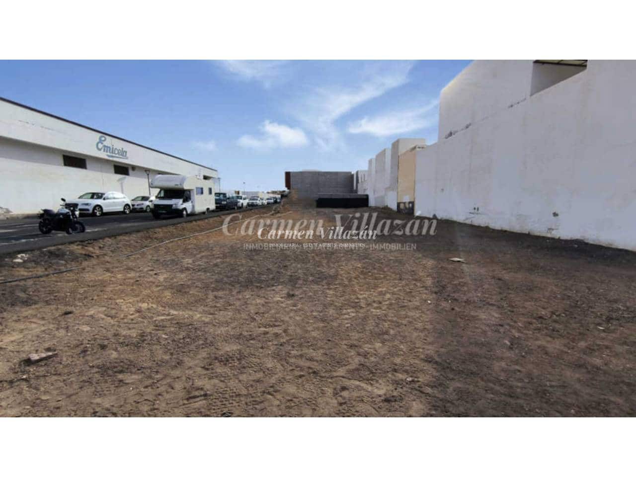 Solar/Parcela en Puerto del Rosario en venta - 330.000 € (Ref: 9480608)