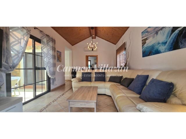 4 Zimmer Villa zu verkaufen in Caleta de Fuste, Antigua mit Pool Garage - 565.000 € (Ref: 9480609)