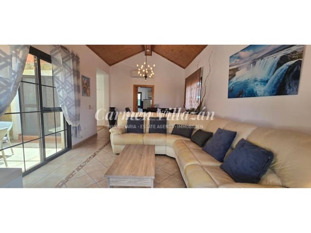 4 Zimmer Villa zu verkaufen in Caleta de Fuste, Antigua mit Pool Garage - 565.000 € (Ref: 9480609)